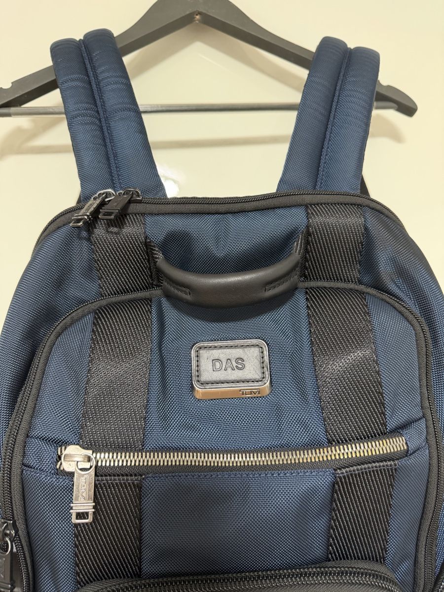 Tumi Rucksäcke: Rucksack Tumi blau Leder Details  – Gebraucht aus Niederbipp von yar_tf6f 7