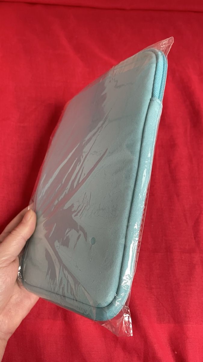 Covers & Borse: NEU! Hellblaue Tablethülle – Nuovo e nell'imballaggio originale da Schaffhausen venduto da sunsetever 4