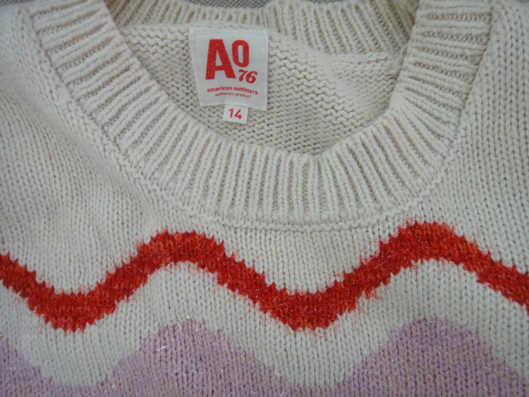 Pullover & Sweatshirts: A076 Pullover, Gr. 12, beige mit bunten Wellenmuster – Gebraucht aus Winterthur von LemonTree5 2