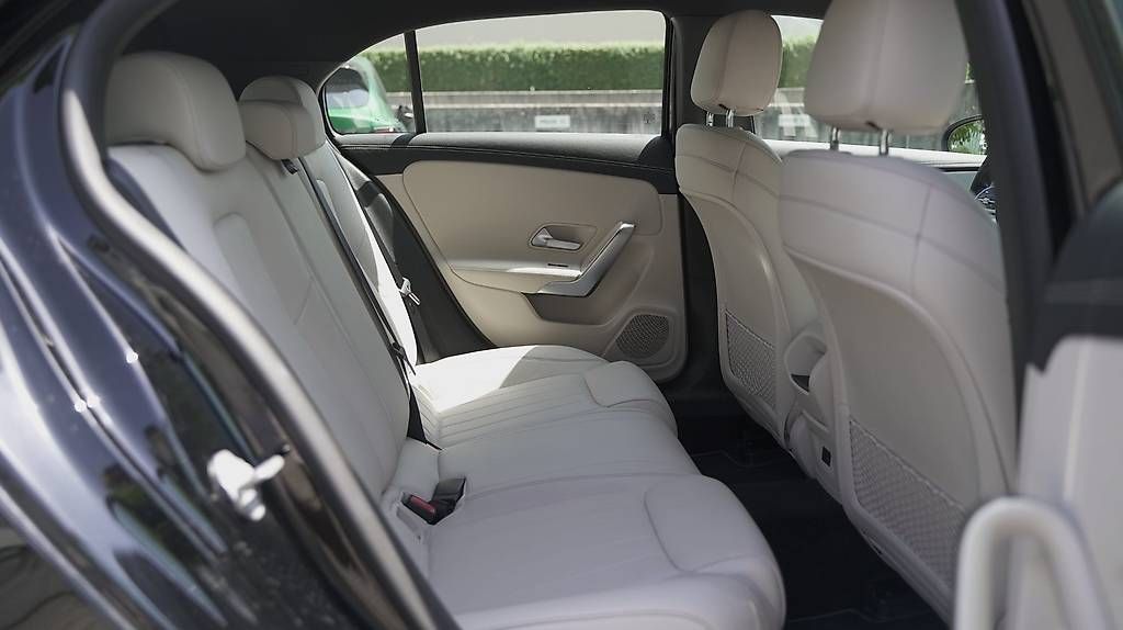 Autos: MERCEDES-BENZ A 250 e Progressive – D'occasion à St-Légier-Chiésaz par FabianWanner1806 3
