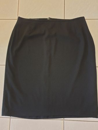 Jupe, XL/46, Escada, 97%laine, noire, doublé, très bon état