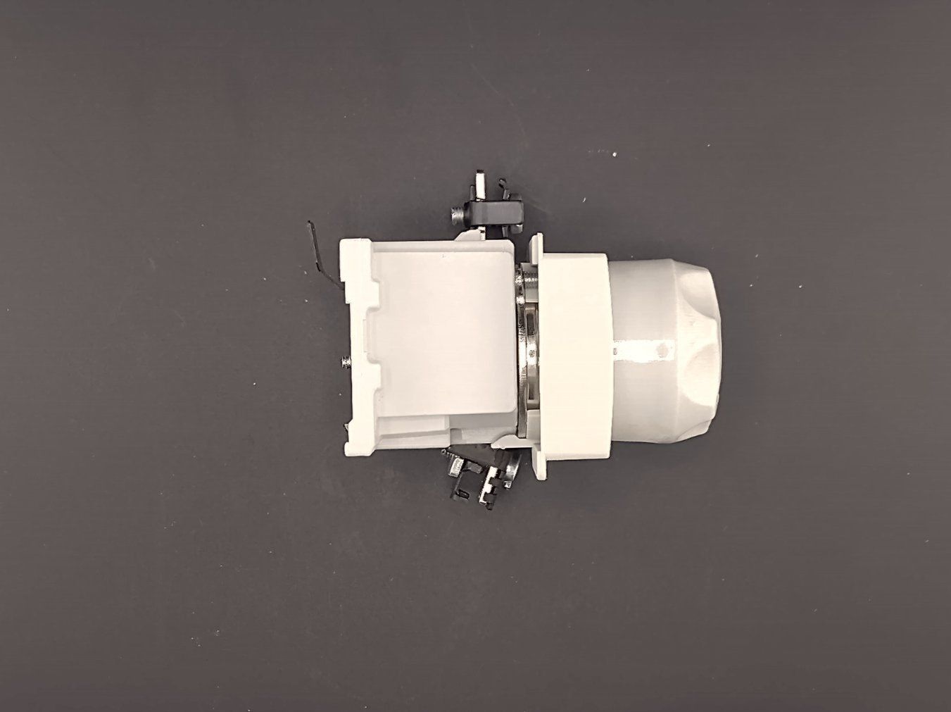 Hager Interruttori: Hager LM130 – Usato da Winterthur venduto da Hint17 1