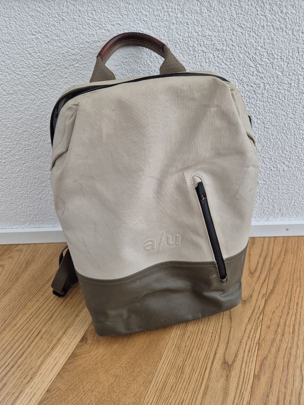 Rucksäcke: Aunt's und Uncle Rucksack - Hamamatsu Dust – Defekt aus Ebikon von snowyx