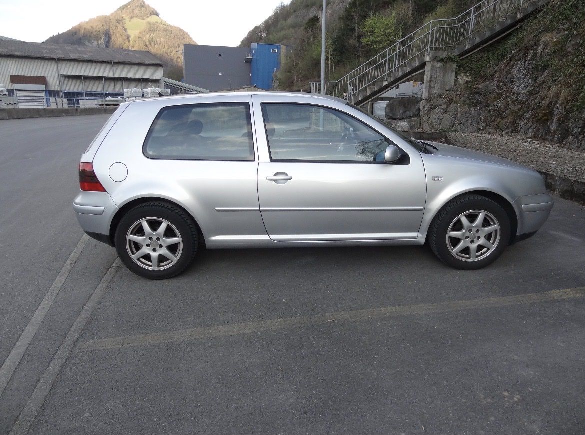 VW Autos: VW Golf 4 – Gebraucht aus Buochs von end_wns2 2