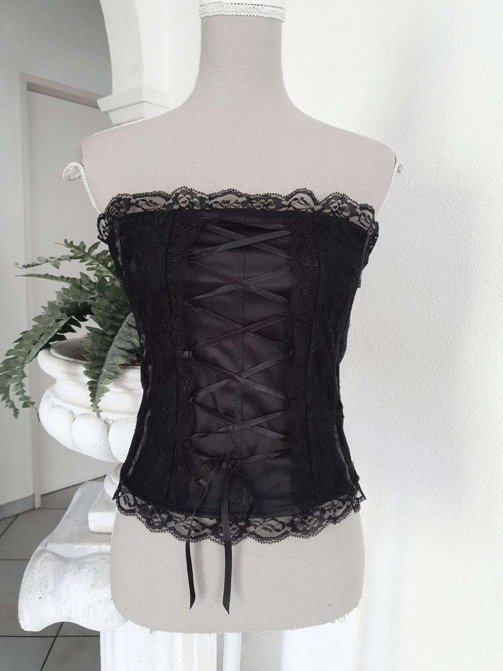 Altra biancheria intima: Gothic Corsage Satin m. Spitze Gr S – Usato da Münsingen venduto da BlackTears-3 2