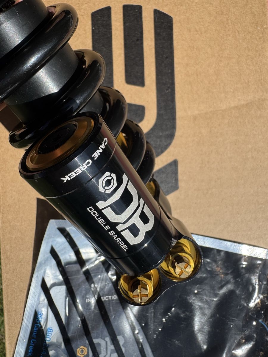 Pezzi di ricambio: Cane Creek Double Barrel Coil shock / dämpfer – Nuovo (secondo la descrizione) da Schleitheim venduto da Breezer9 3