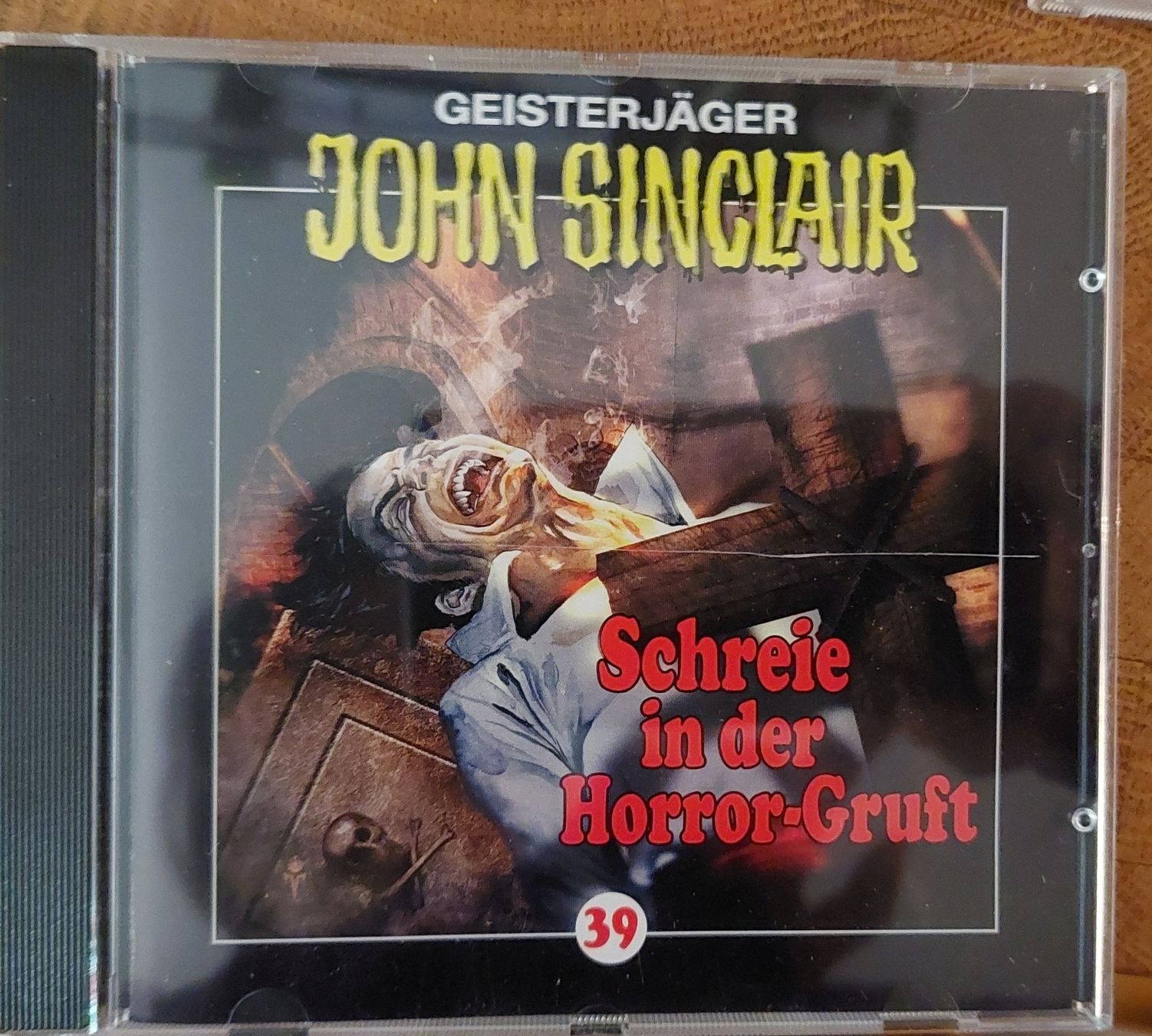 Audiolibri: John Sinclair Hörpspiel-Bundle / Paket mit 31 Hörspiel-CDs – Usato da Emmetten venduto da EverydayTreasures 5