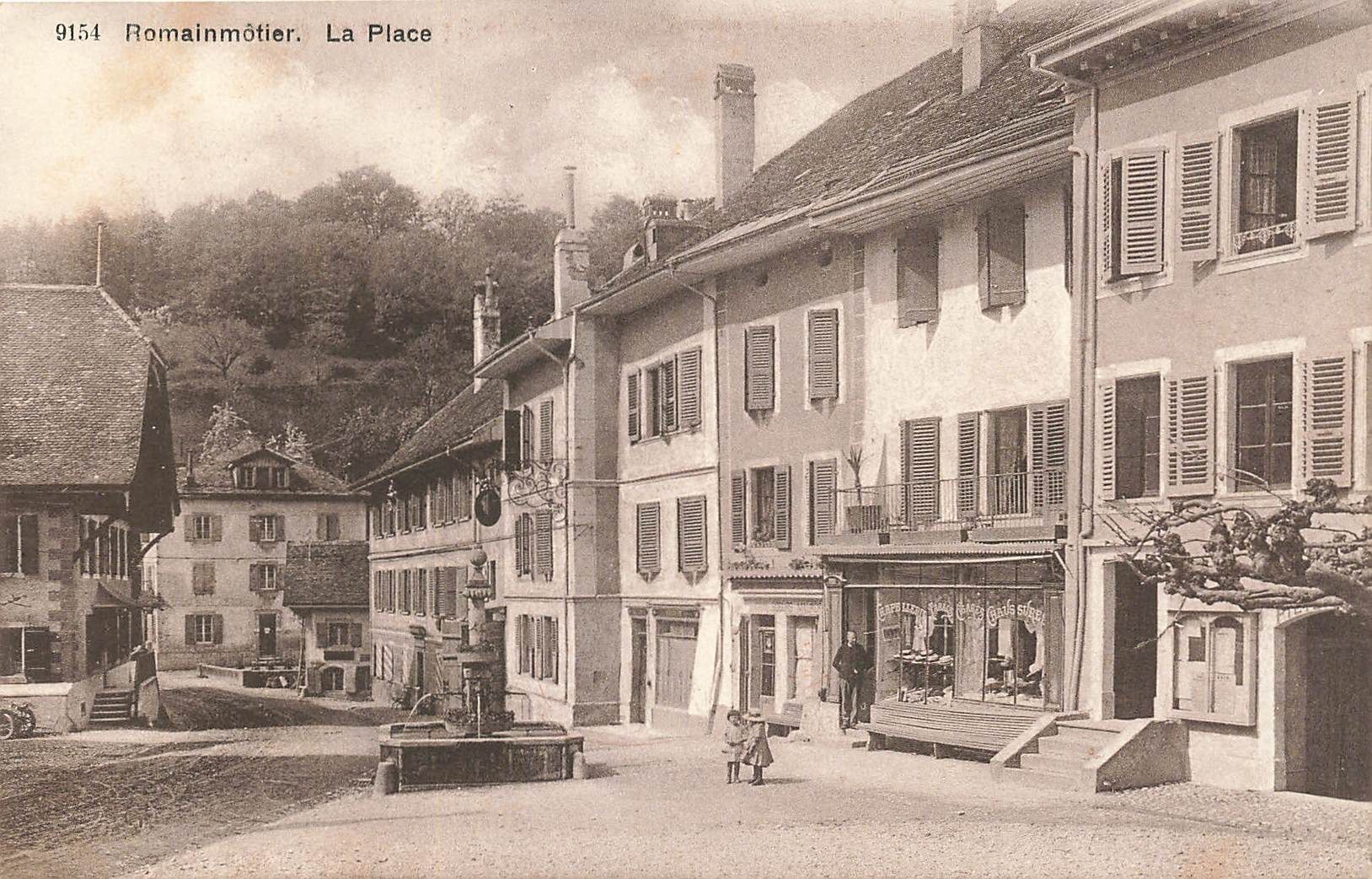 Cartoline postali: Romainmotier la place – Usato da Biasca venduto da Blenio71