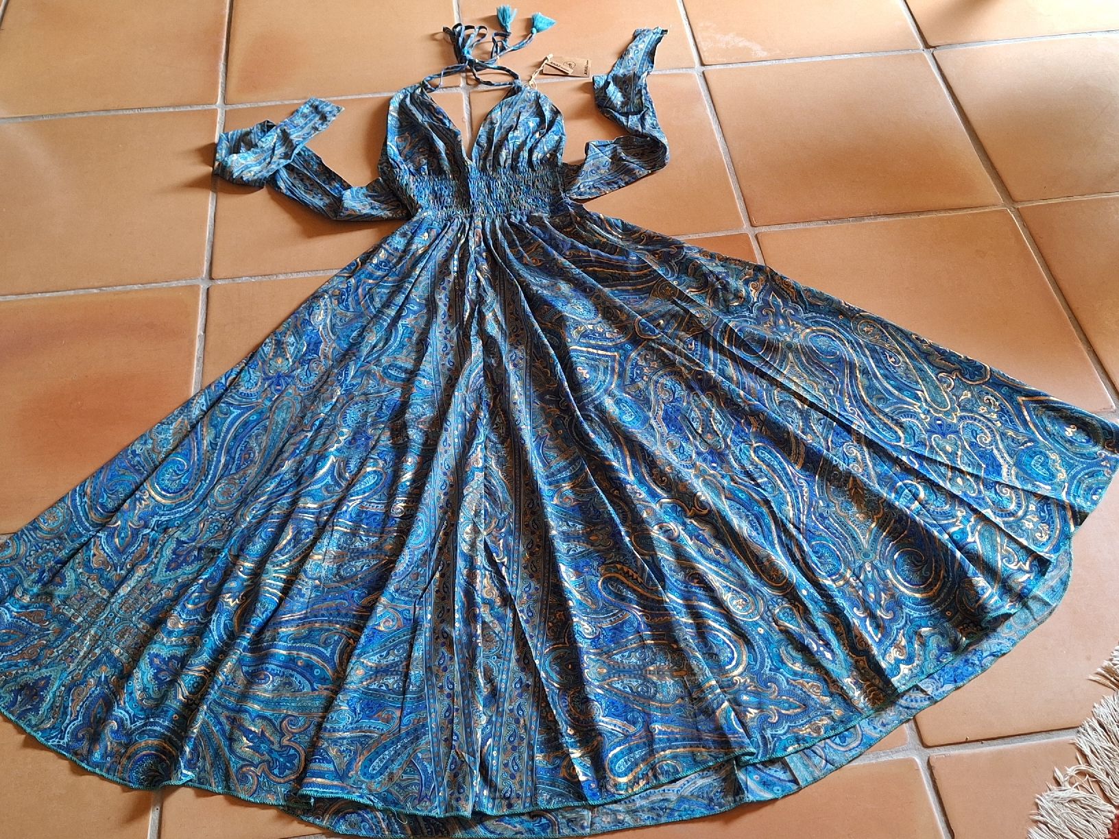 Kleider: Traumhaftes Sommerkleid – Neu und originalverpackt aus Rheinfelden von Cleopatra2000