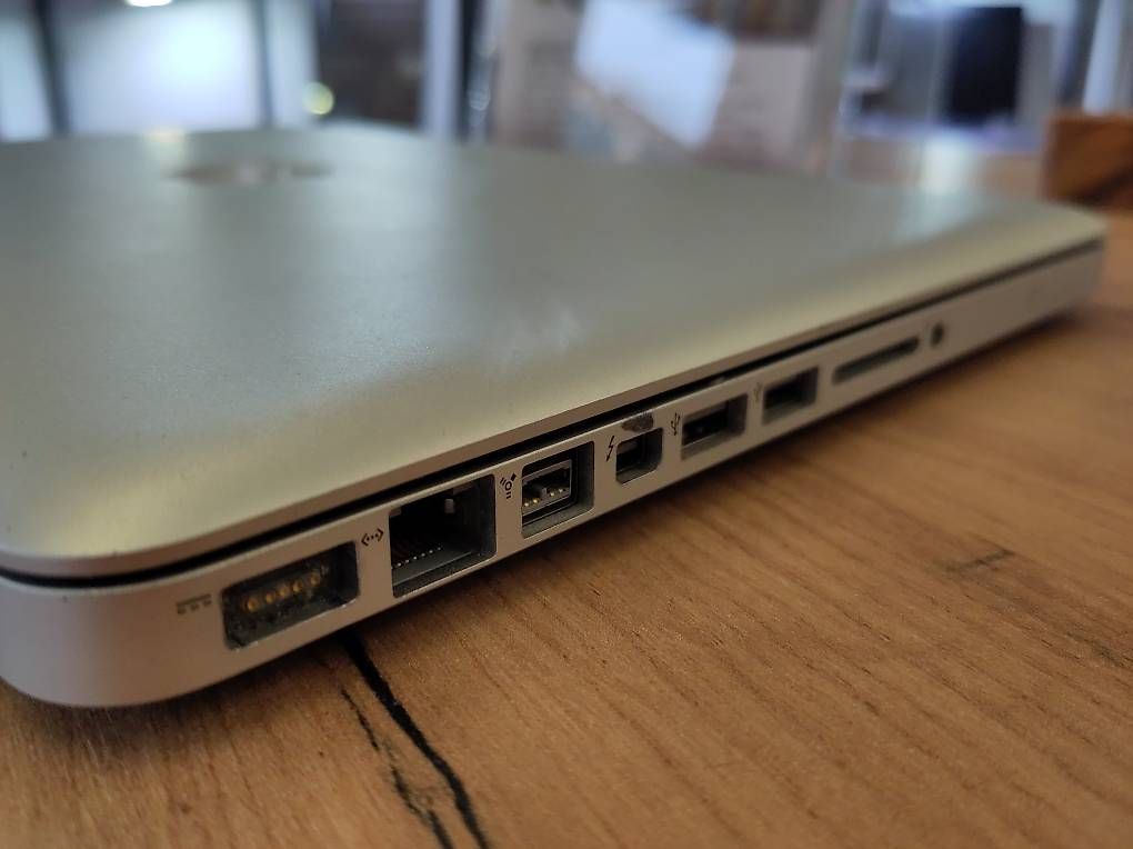 Apple Notebook: 💻✨ Apple MacBook Pro 13" Mid 2012 – Usato da Novaggio venduto da GreenWebSolutions 4