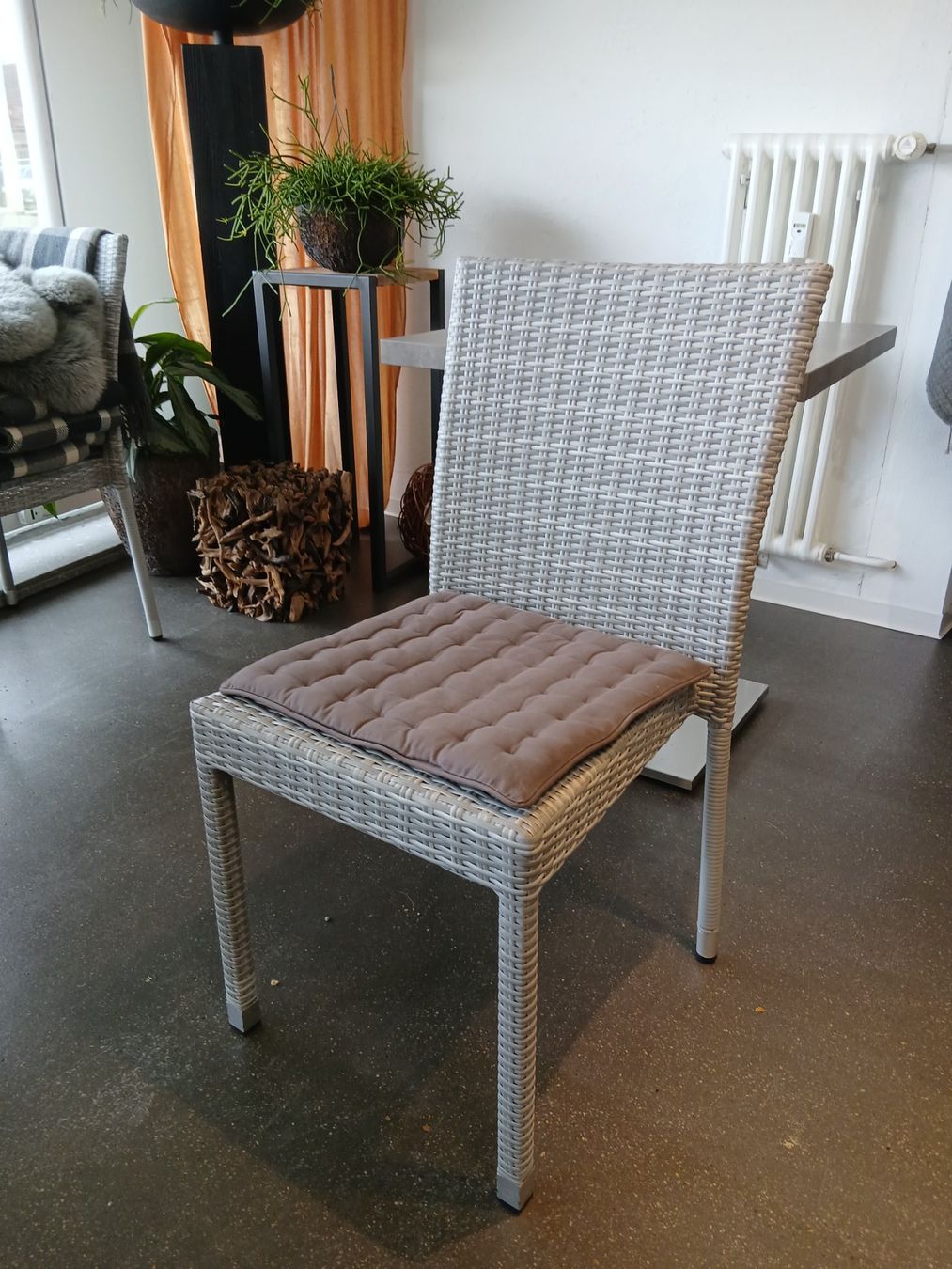 Chaises: Stühle   Gartenstühle – D'occasion à Aadorf par ren_t9bx 4