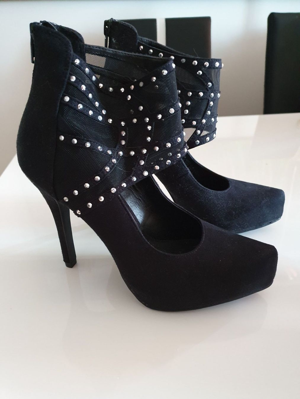Scarpe da donna: Schuhe 38 – Usato da Tägerig venduto da Jazz_87