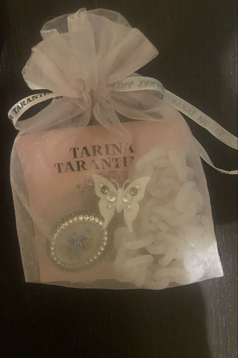 Colliers: Kette von Tarina Tarantino – Neuf (Voir description) à Matten b. Interl par Surprises