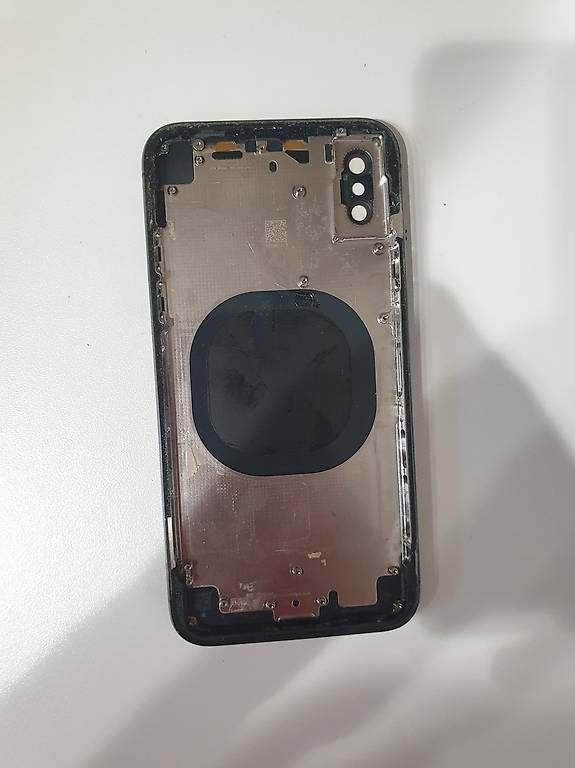 Handys / Smartphones: iPhone x rückseite – Gebraucht aus Zürich von Mic_nzr5 1