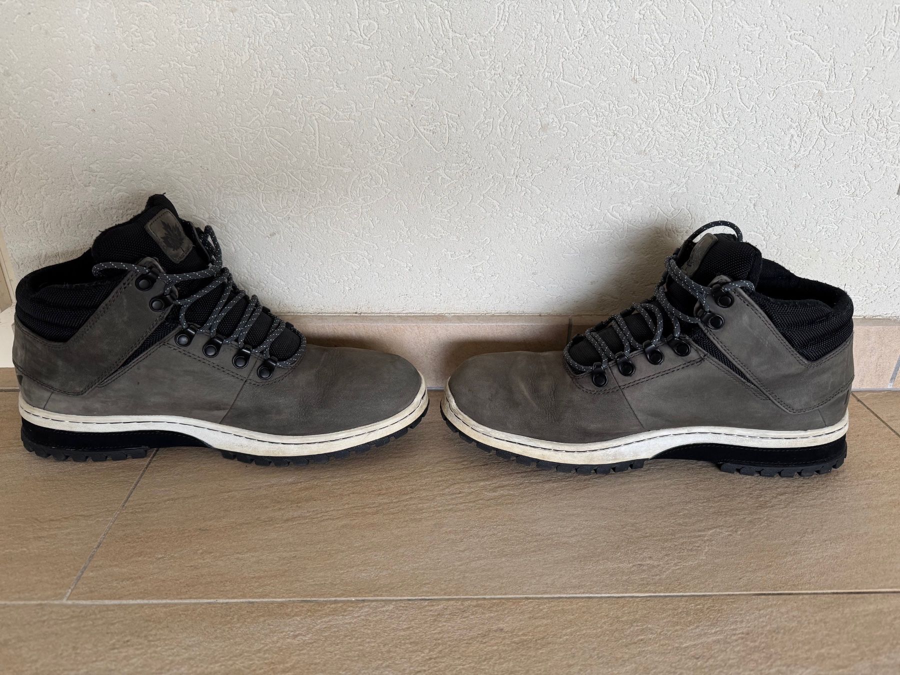 K1X Scarpe da uomo: Bottines K1X en daim gris, p.10.5/44.5 – Usato da St-Gingolph venduto da GoldenKeys 3