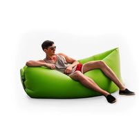 Air Lounge hellgrün