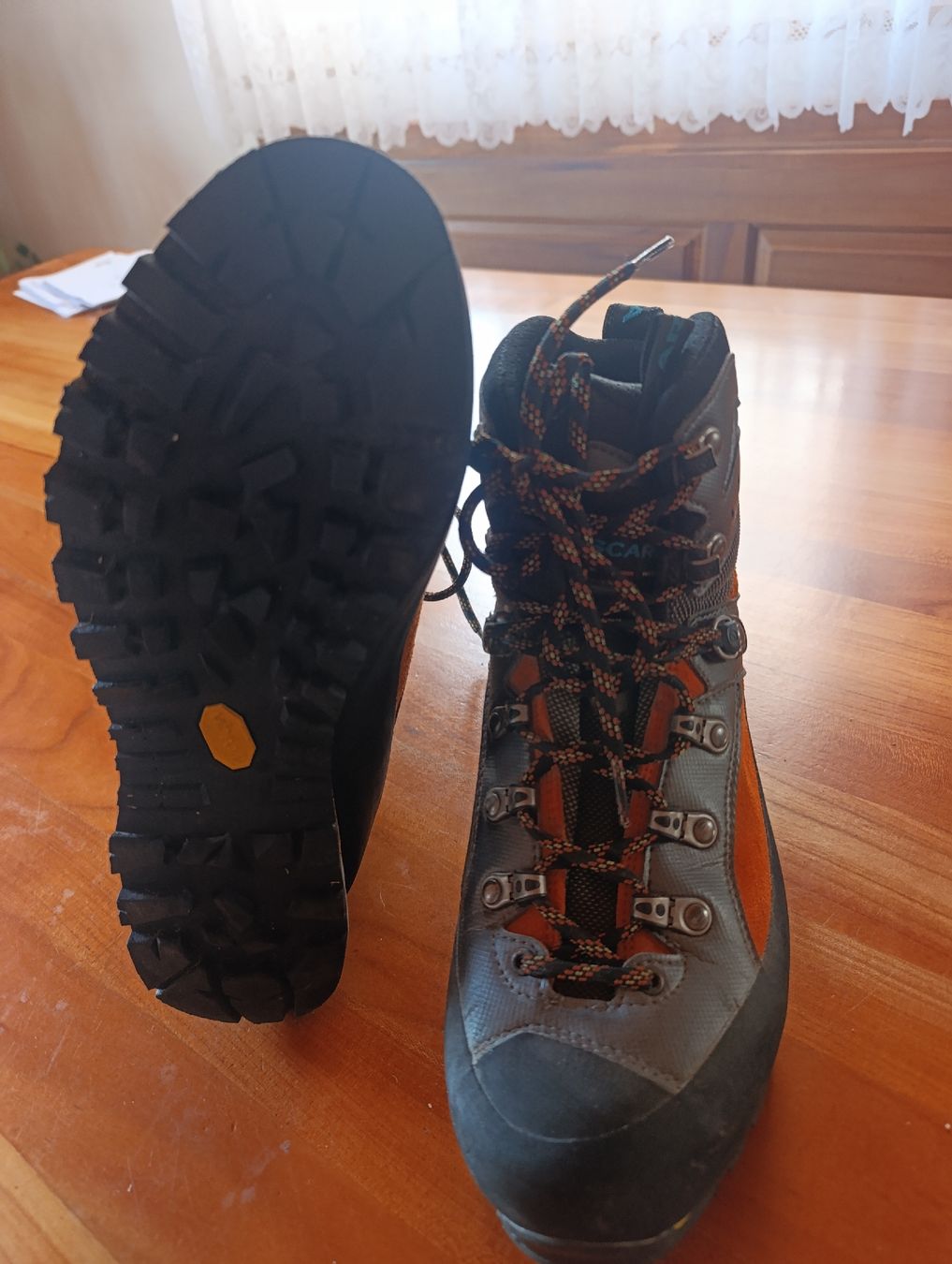 Scarpa Chaussures hommes: scarpa Berg Schuhe Grösse 40 – D'occasion à Oberarth par sil_9dfs 6