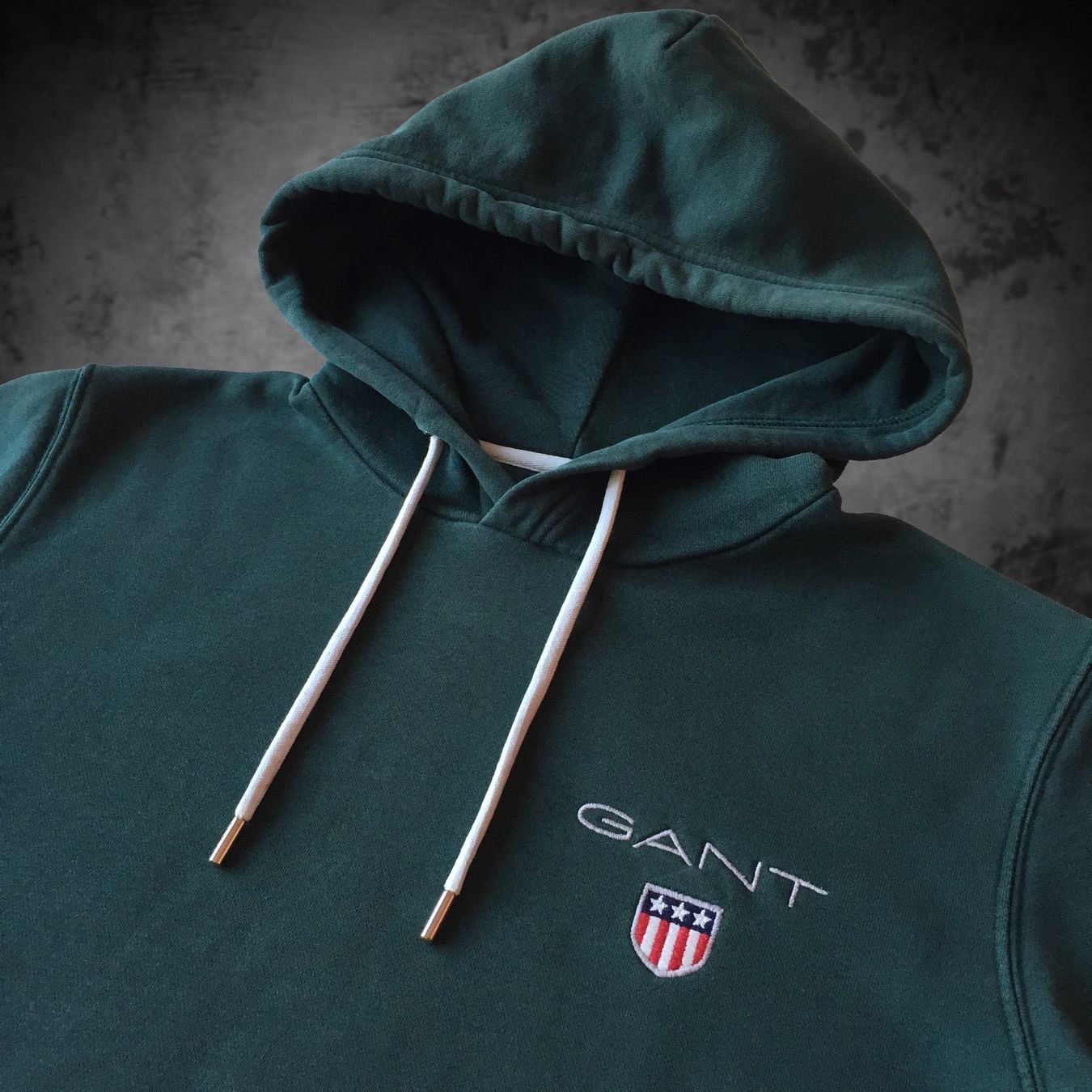 Gant Pullover & Sweatshirts: Pull Gant Shield Hoodie Green Men S – Gebraucht aus Genève von ang_7j7j 3