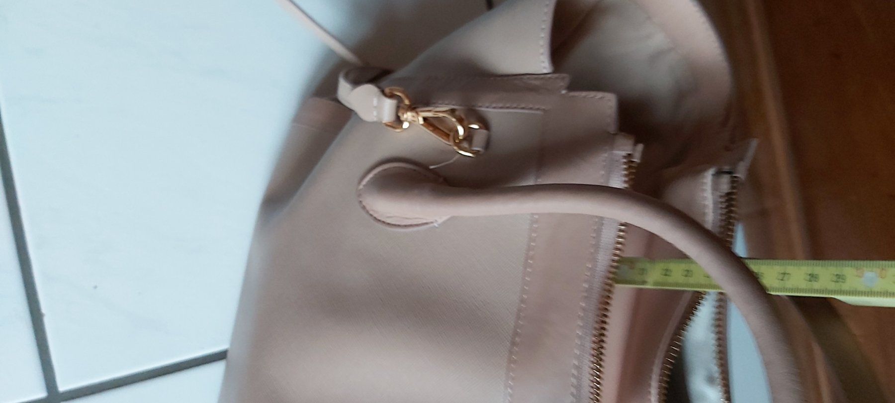 Taschen für Damen: Tanah Rhea Handtasche, beige – Neu (gemäss Beschreibung) aus Greppen von 86Sina 2