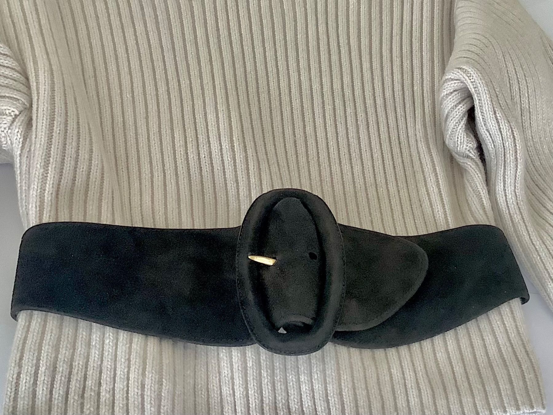 Cinture: Donna Karan Wildleder schwarz Gürtel 75 – Usato da Ennetbaden venduto da bargainhunterin 2