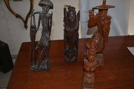 Asiatische Holzfiguren