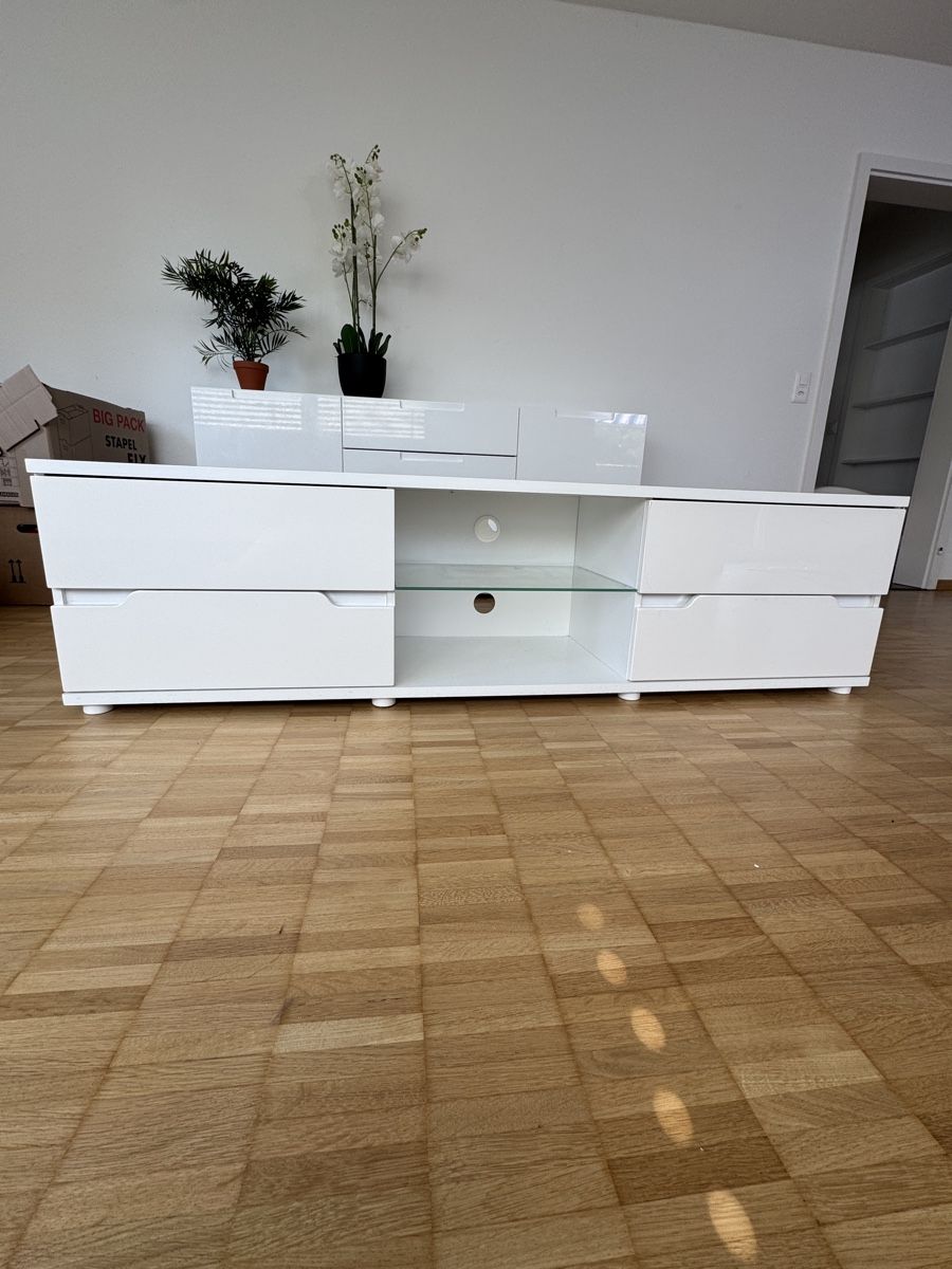 TV Möbel: TV Möbel - Sideboard – Gebraucht aus Gümligen von Gallardooo