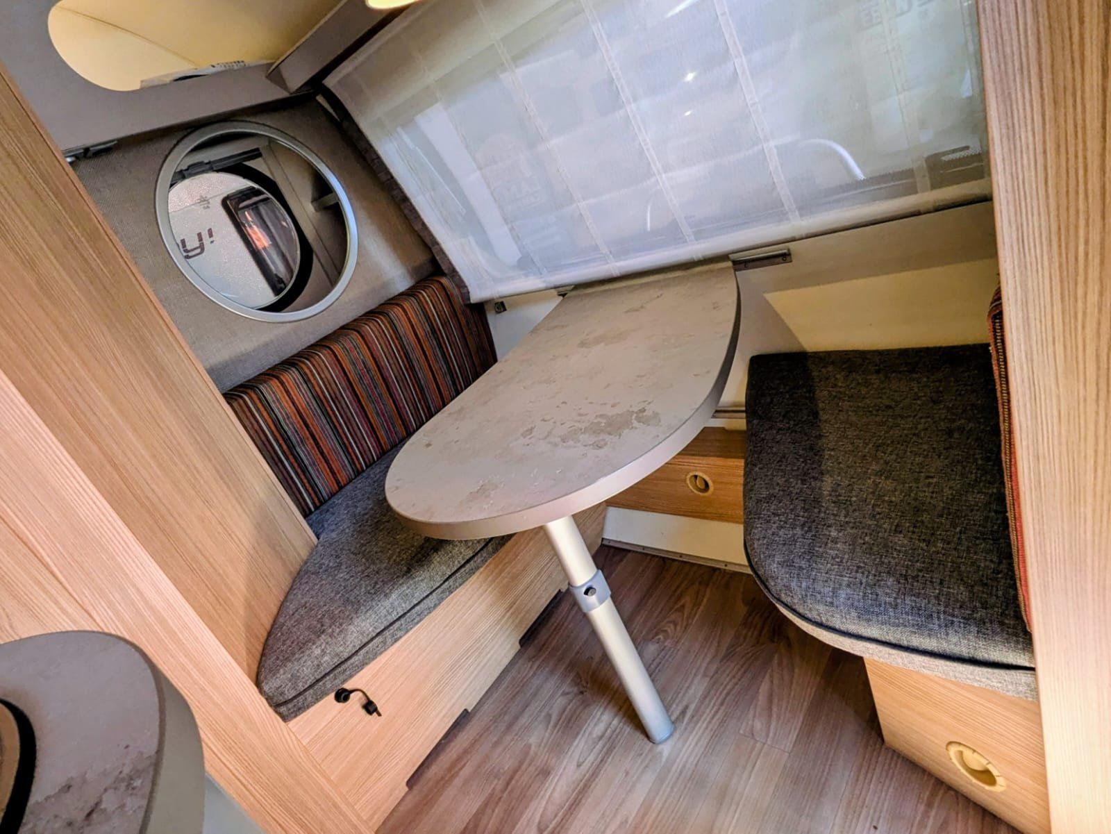 Tabbert Veicoli da campeggio: Wohnwagen T@B 400 Basic ab MFK - Mover - Sonnensegel – Usato da Busswil BE venduto da lama-camping 8