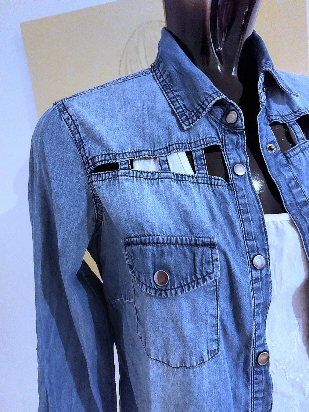 Chemisiers: Denim Jeans Bluse - Hemd Gr.8 - 36 – D'occasion à Balsthal par Trendline55 1