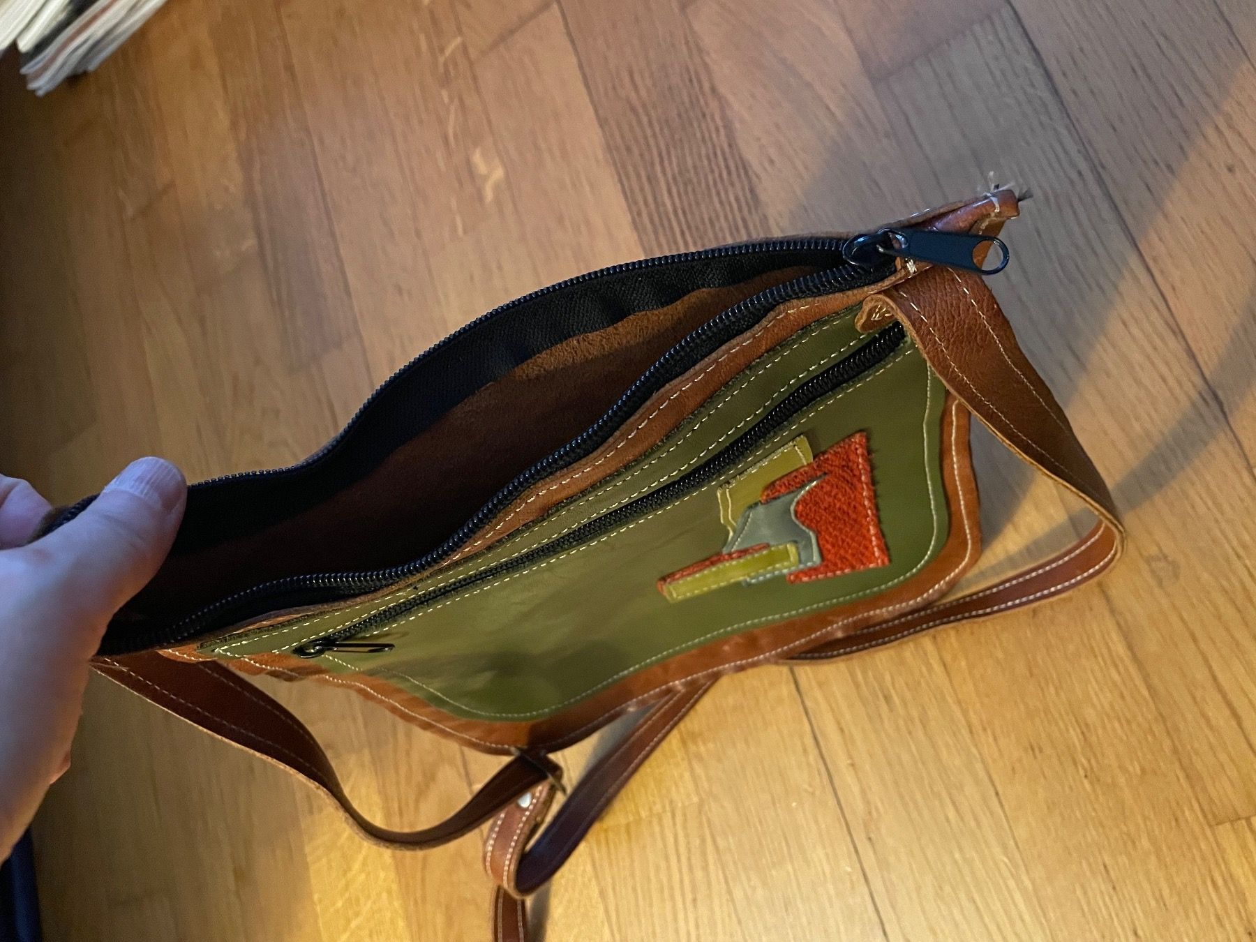 Taschen für Damen: Ledertasche – Gebraucht aus Zürich von silab69 3