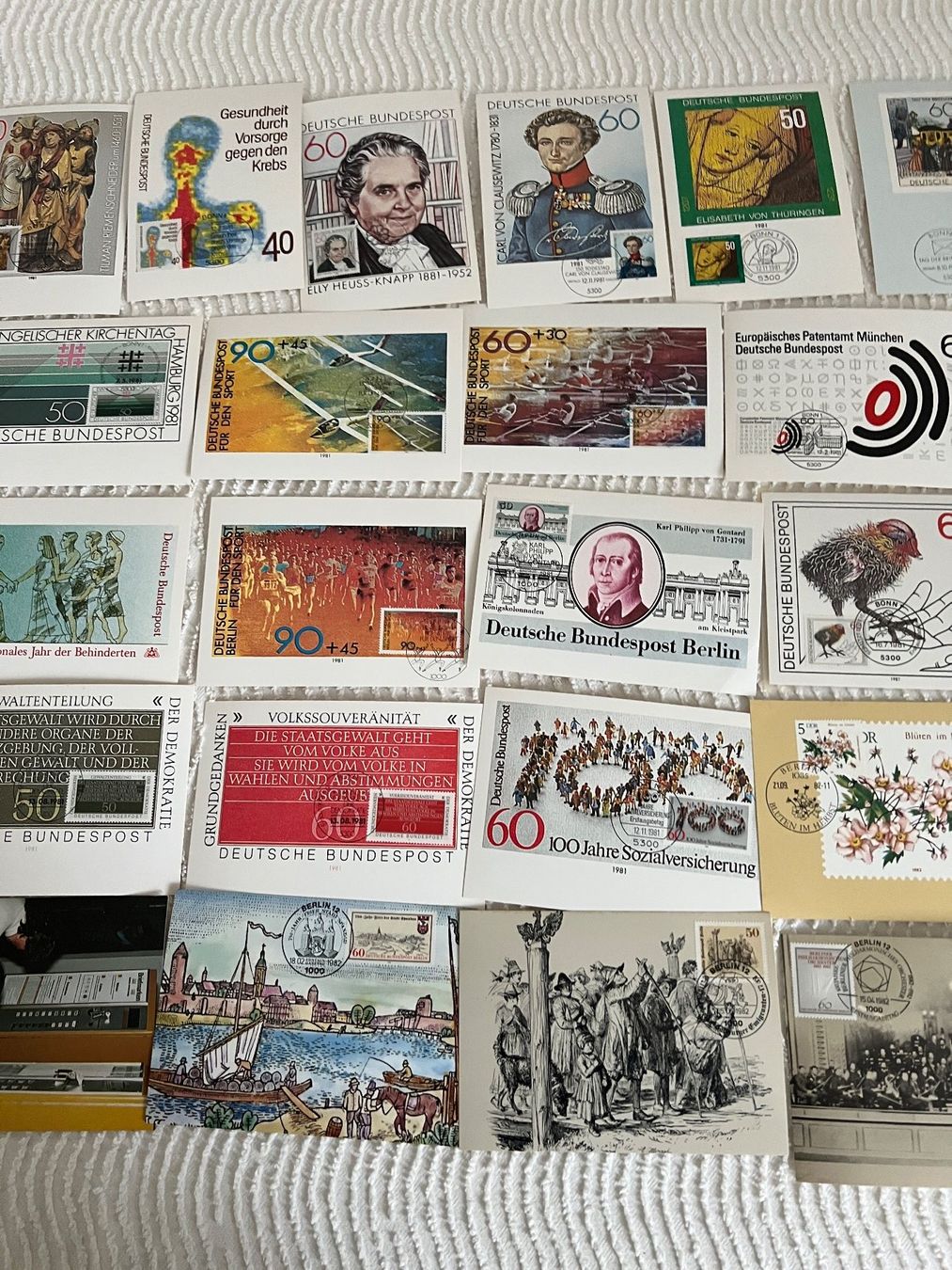 Tutti i francobolli: Lot 30 Stück Maximumkarten BRD1981   (R754) – Usato da Hinwil venduto da Sidi4 1