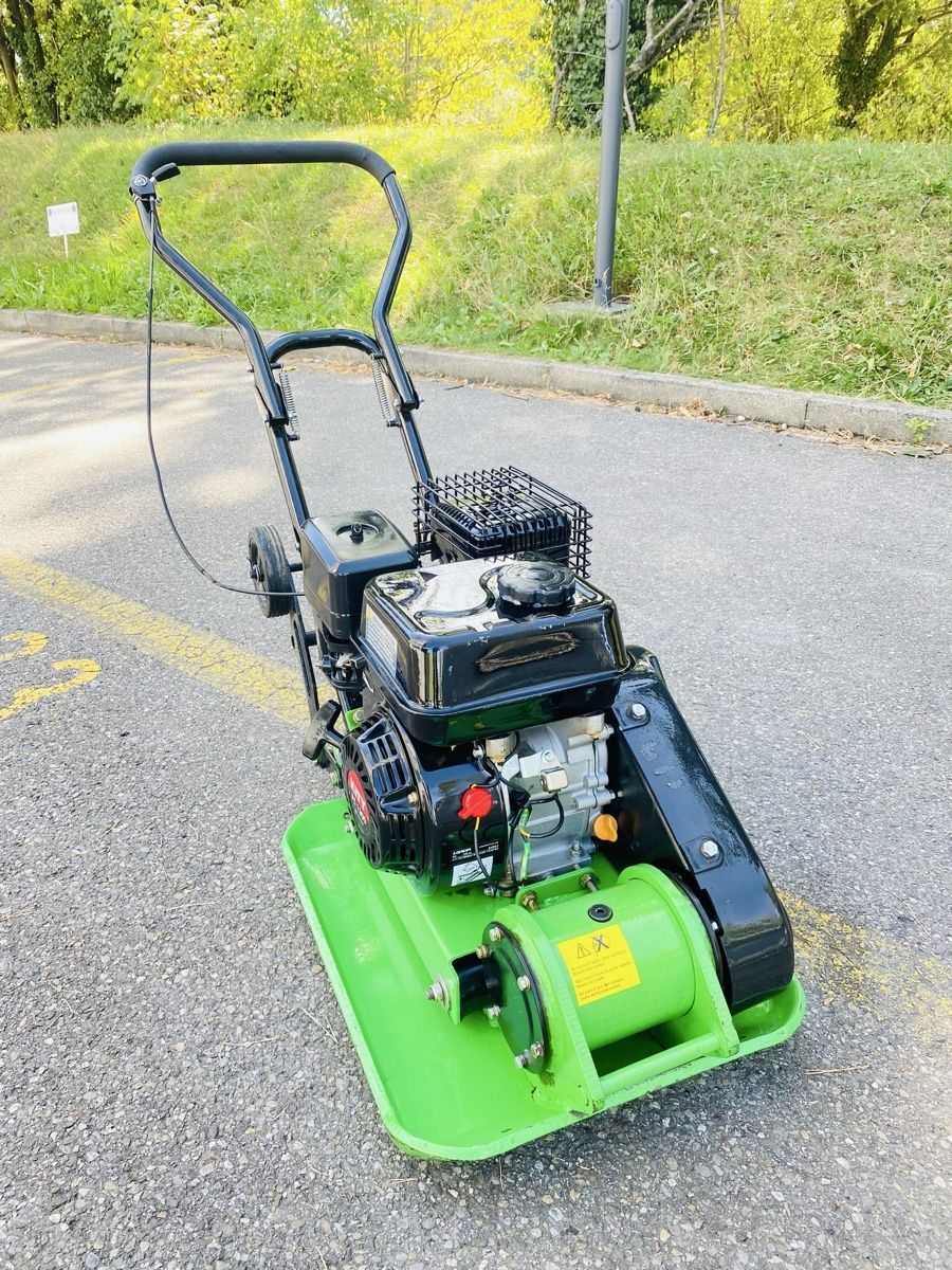 Alle Maschinen: Vibroplatte Profi  – Gebraucht aus Urdorf von mas_5wfz 5