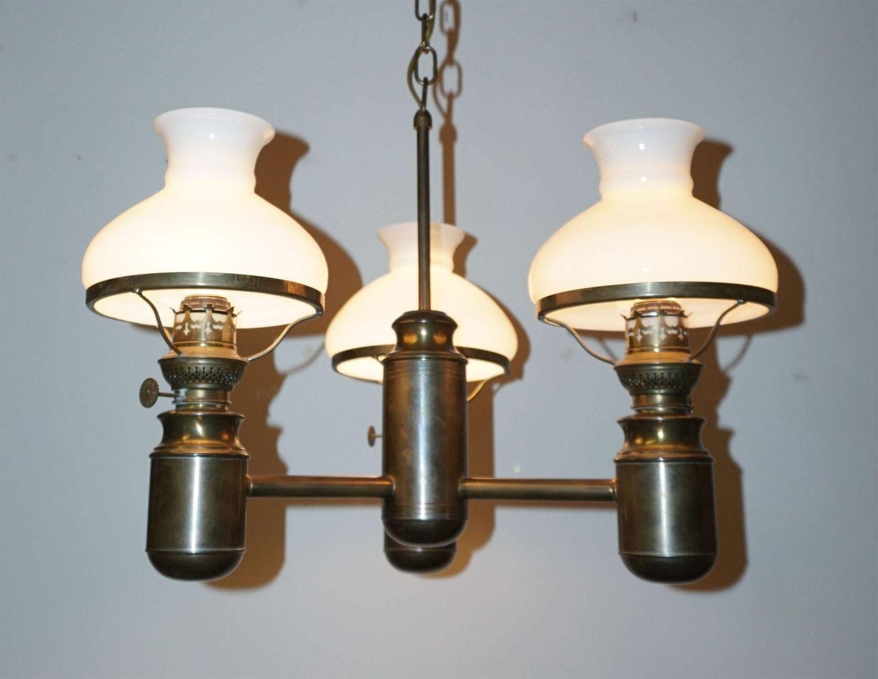 Lampadari & plafoniere: Nostalgischer Messing Kronleuchter – Usato da Meggen venduto da Brockitare