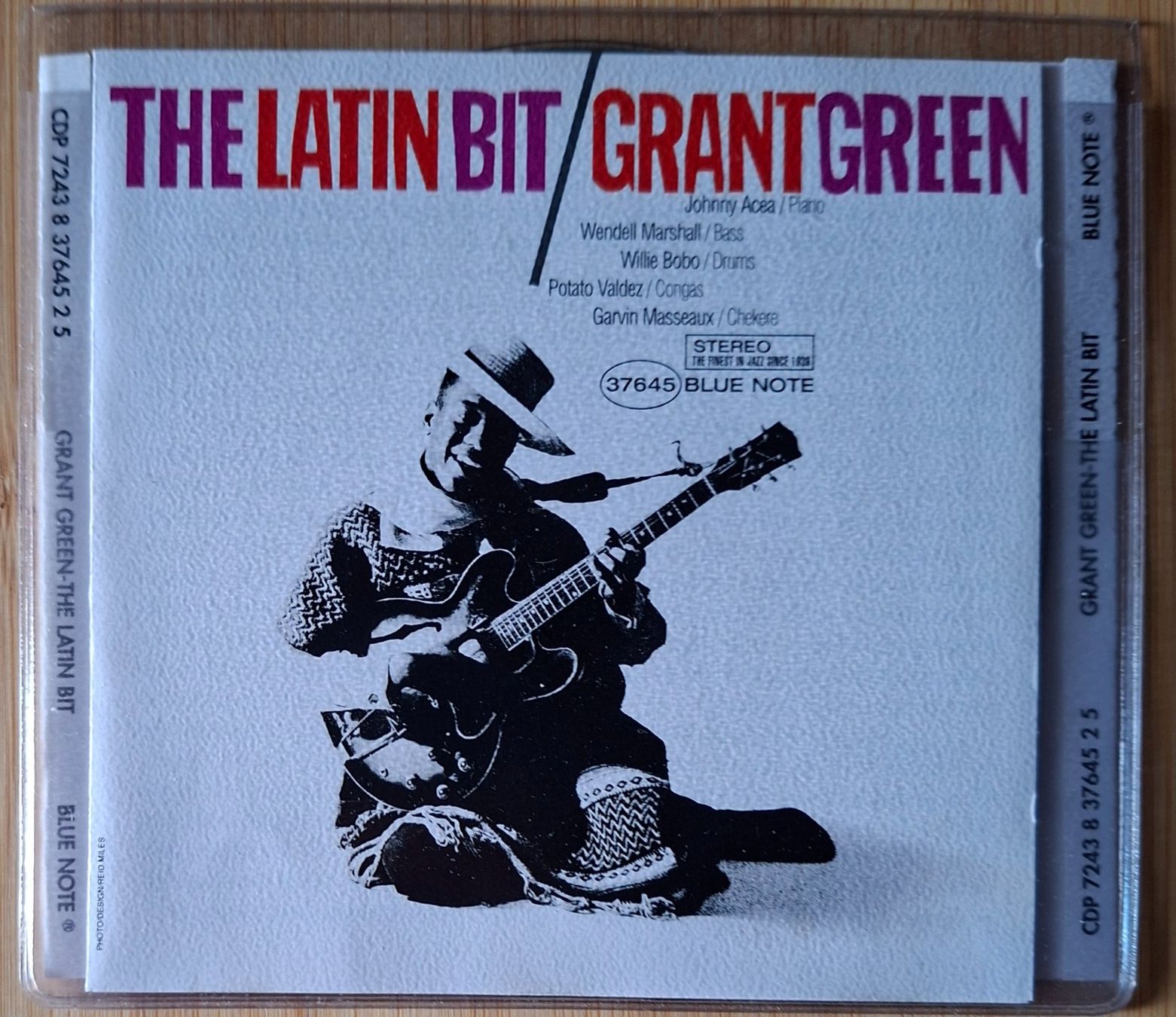 CDs: CD Grant Green - The Latin Bit – Gebraucht aus Burg AG von ..machine_rec..
