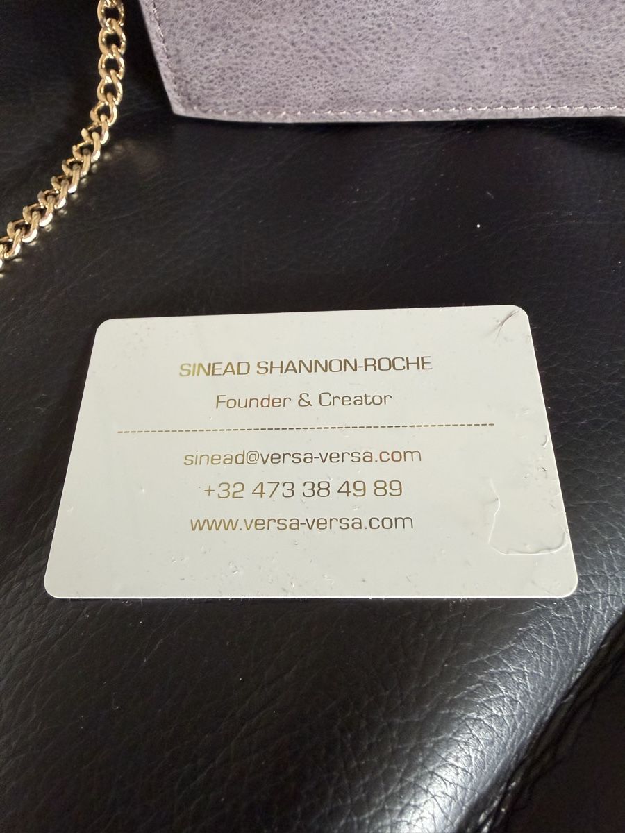 Borse da donna: Sac Versa Versa avec deux rabats – Usato da Lausanne venduto da Pascal9999 2
