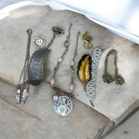 Vintage Schmuck Konvolut Armband,Ketten, Anhänger & Broschen