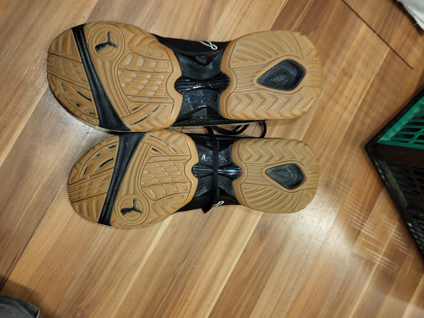 Puma Herrenschuhe: Hallen Turnschuh gr 39 Puma B13 – Gebraucht aus Schwarzenburg von Flamingo07 1