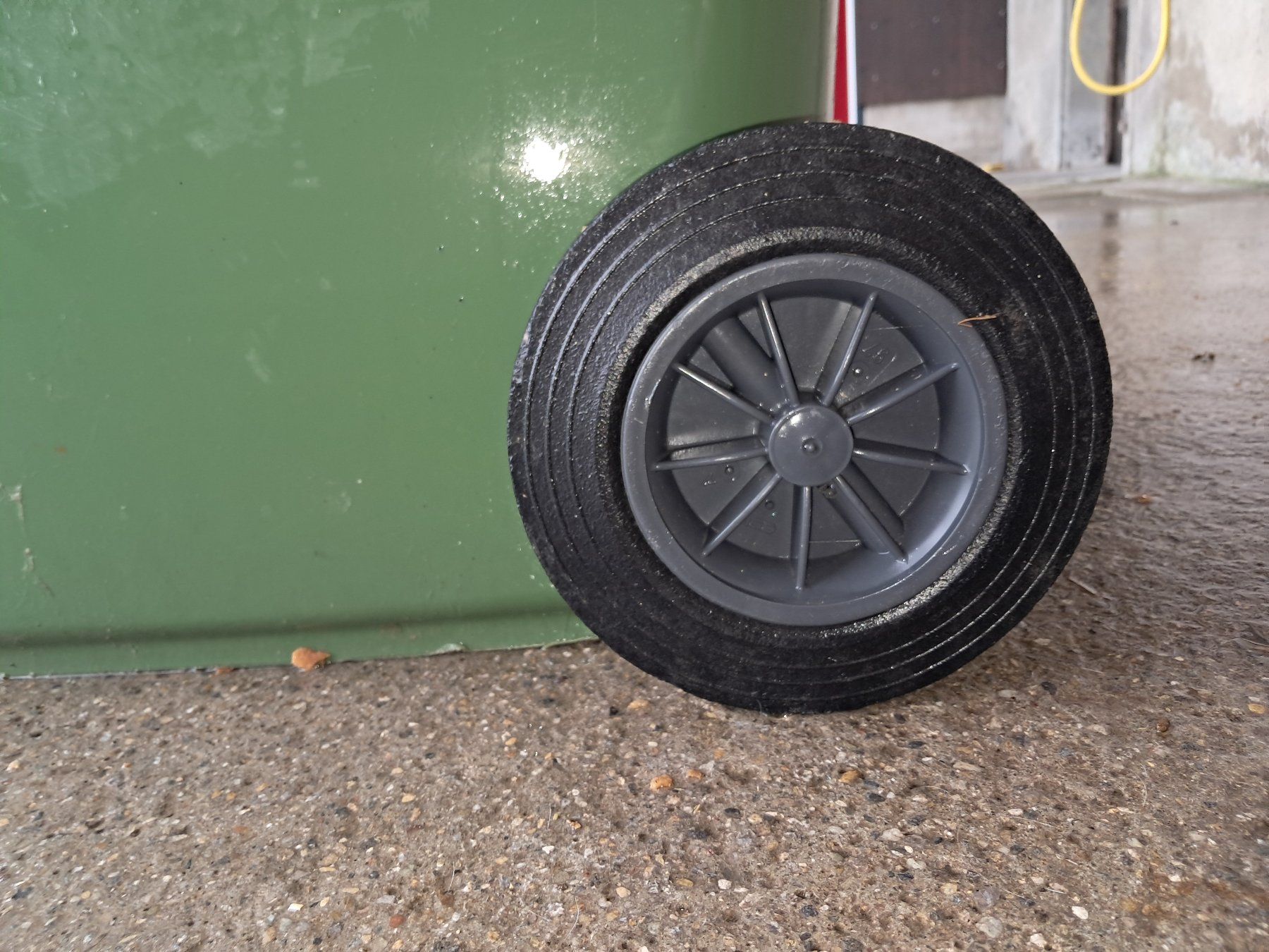 Altro per Ufficio & Commercio: Grünguttonne / Grüngutcontainer – Usato da Amlikon-Bissegg venduto da joggel76 6