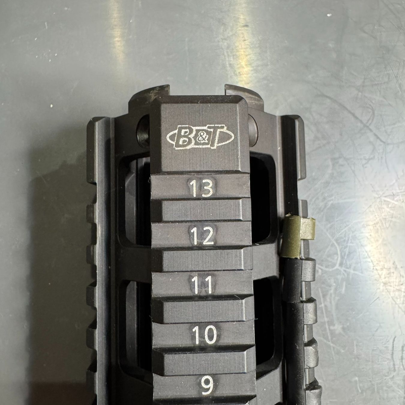 Brügger & Thomet Tutti gli attrezzi: B&T AR15 / M4 handschutz AN/PEQ-2 – Usato da Collex venduto da commander31 1