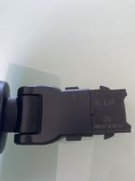 Original Mercedes Klapptsch & iPhone/iPat Halter 