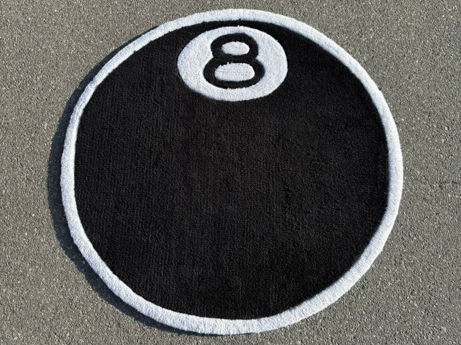 Teppiche: Originaler Stussy 8 Ball Teppich – Gebraucht aus Berneck von Lifederer