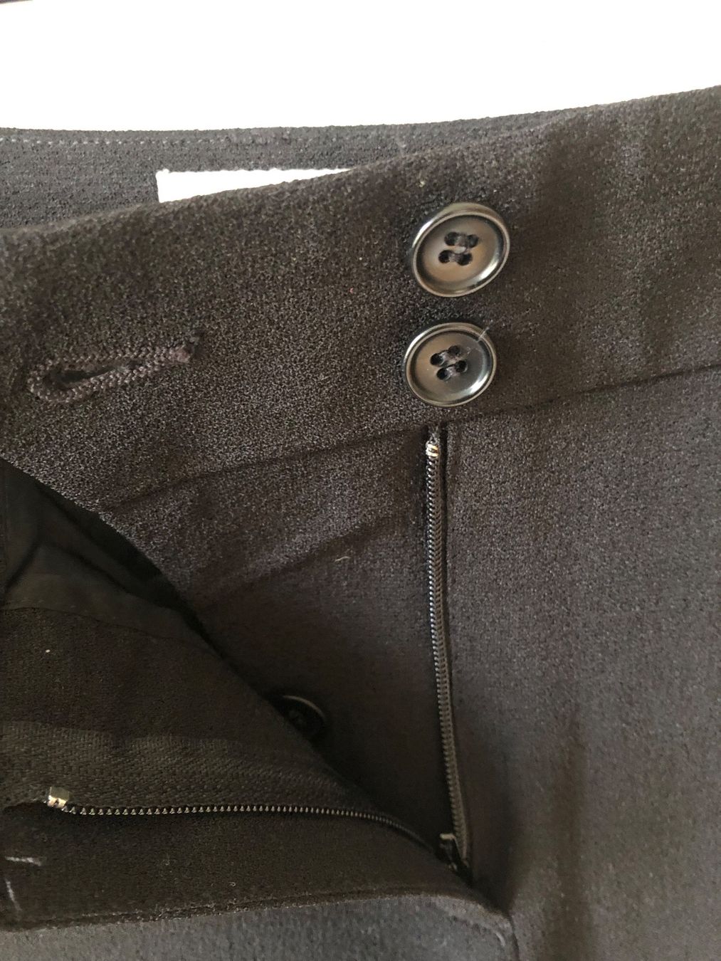 Gonne: Minijupe HARTFORD 40 – Nuovo e nell'imballaggio originale da Arnex-sur-Orbe venduto da cameleonfringant 2