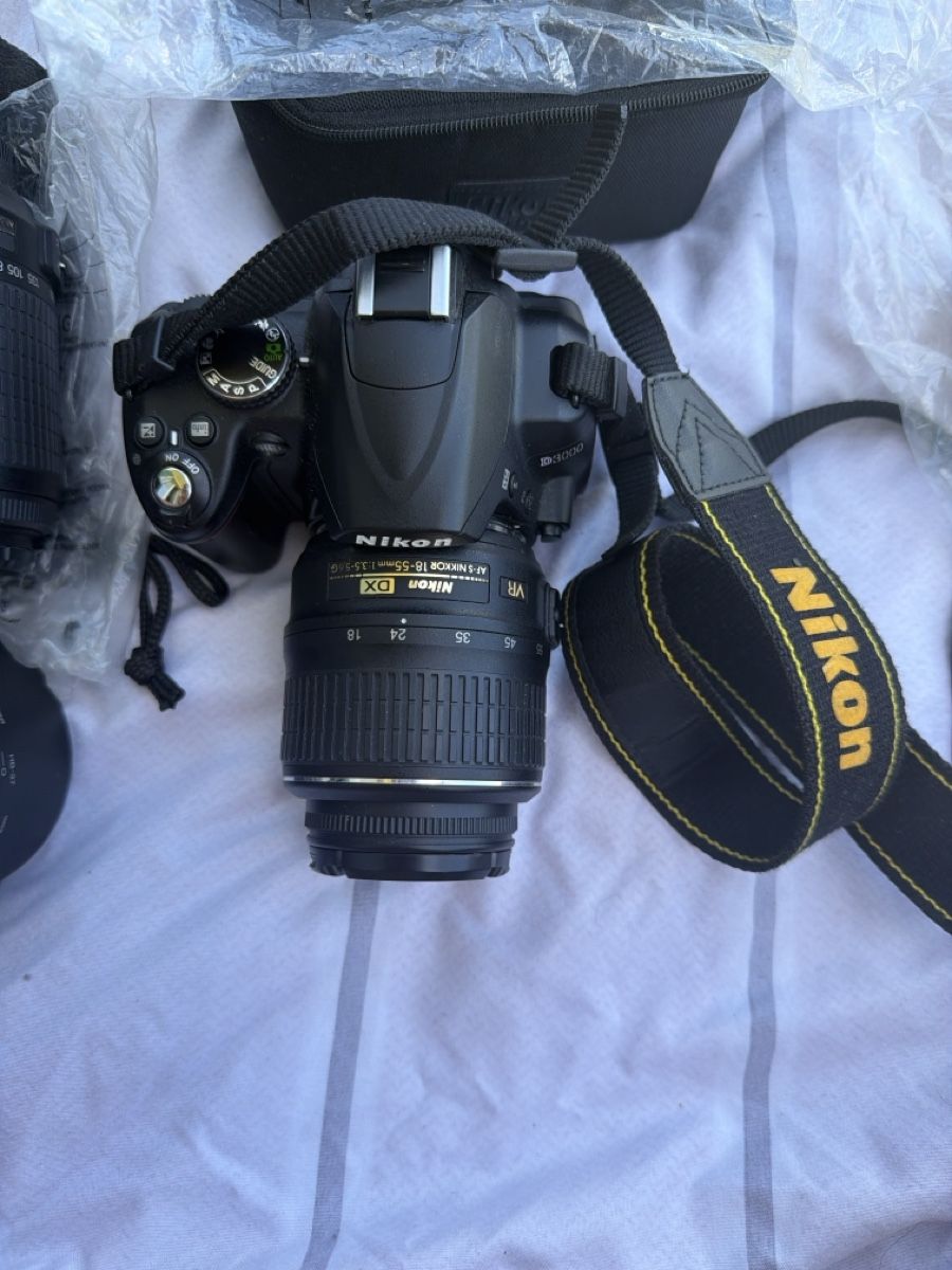 Nikon Fotocamera: Nikon D3000 + Objectifs + Flash Speedlight – Kit complet neu – Nuovo e nell'imballaggio originale da Bussigny venduto da nao_pgz9 2