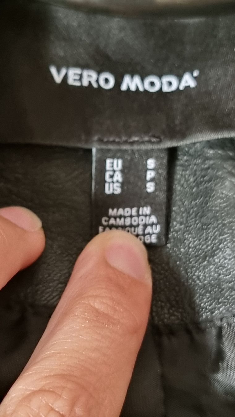 Vero Moda Giacche: Veste imitation cuir S – Usato da Les Breuleux venduto da Mily1991 5