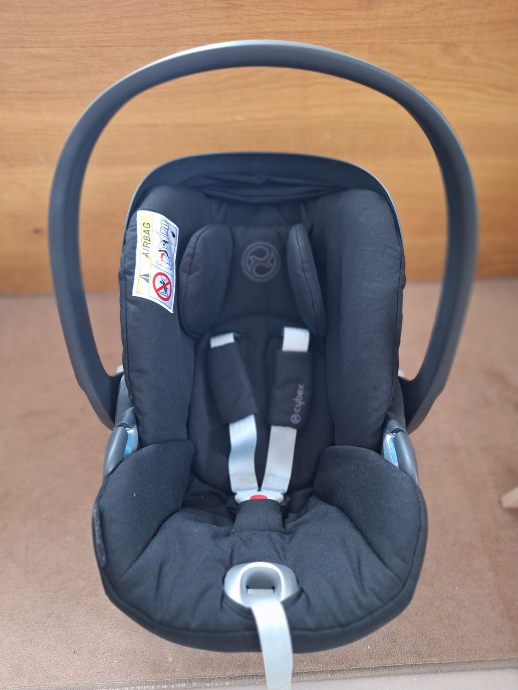 Cybex Seggiolini per auto: Cloud Z i-Size Babyschale (schwarz) – Usato da Lyss venduto da Julias_Shop 2