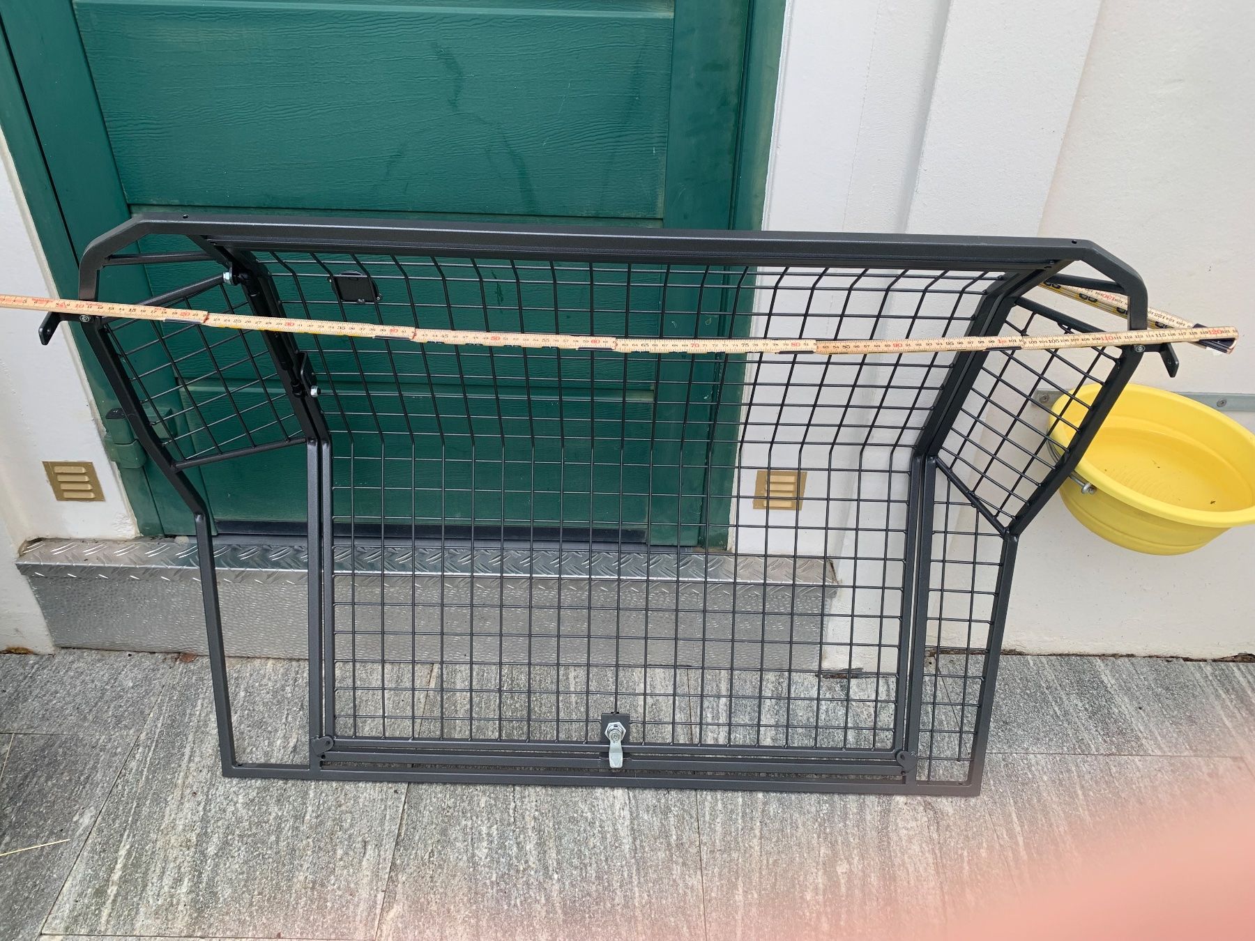 Gabbie, trasporto & Sicurezza: Hunde-Heckgitter – Usato da Olten venduto da Kleeblatt99 3