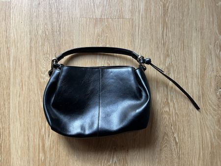 Handtasche Leder Schwarz Damen Schultertasche sehr guter Zus