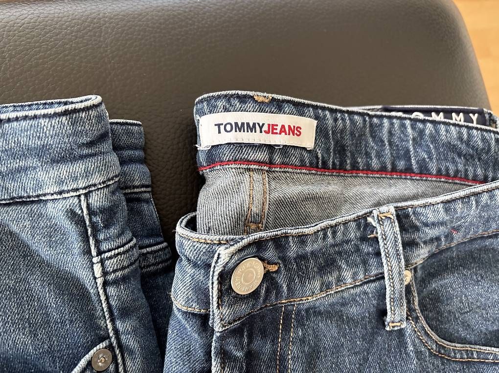 Jeans: Jeans Hose Boss Hilfiger 40/30 – Usato da Widnau venduto da agogos 3