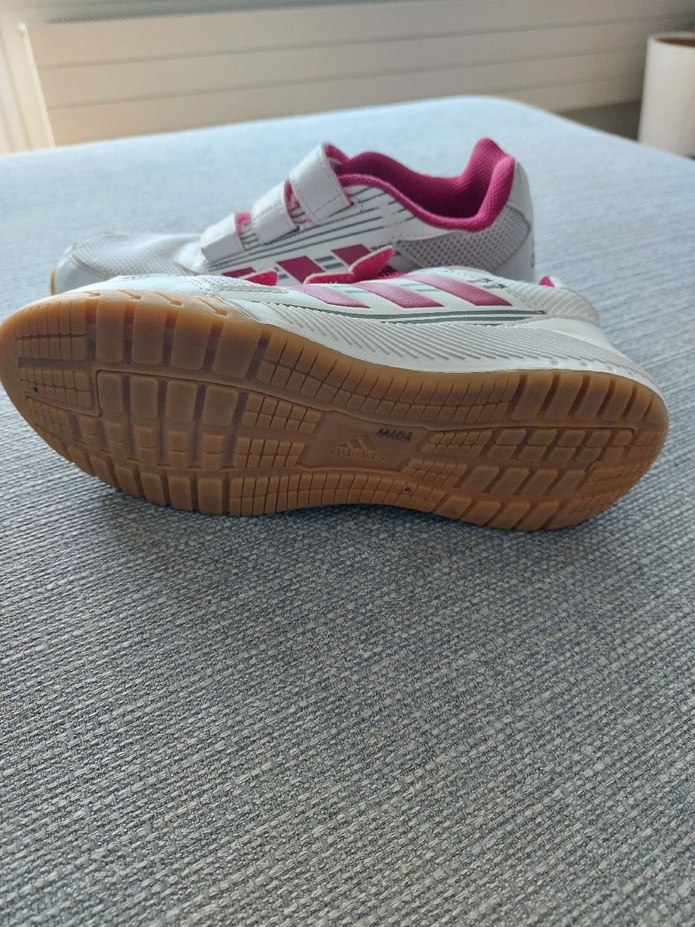 Scarpe per ragazze: Sportschule Adidas Gr 36 – Usato da Thun venduto da Alexanna 6