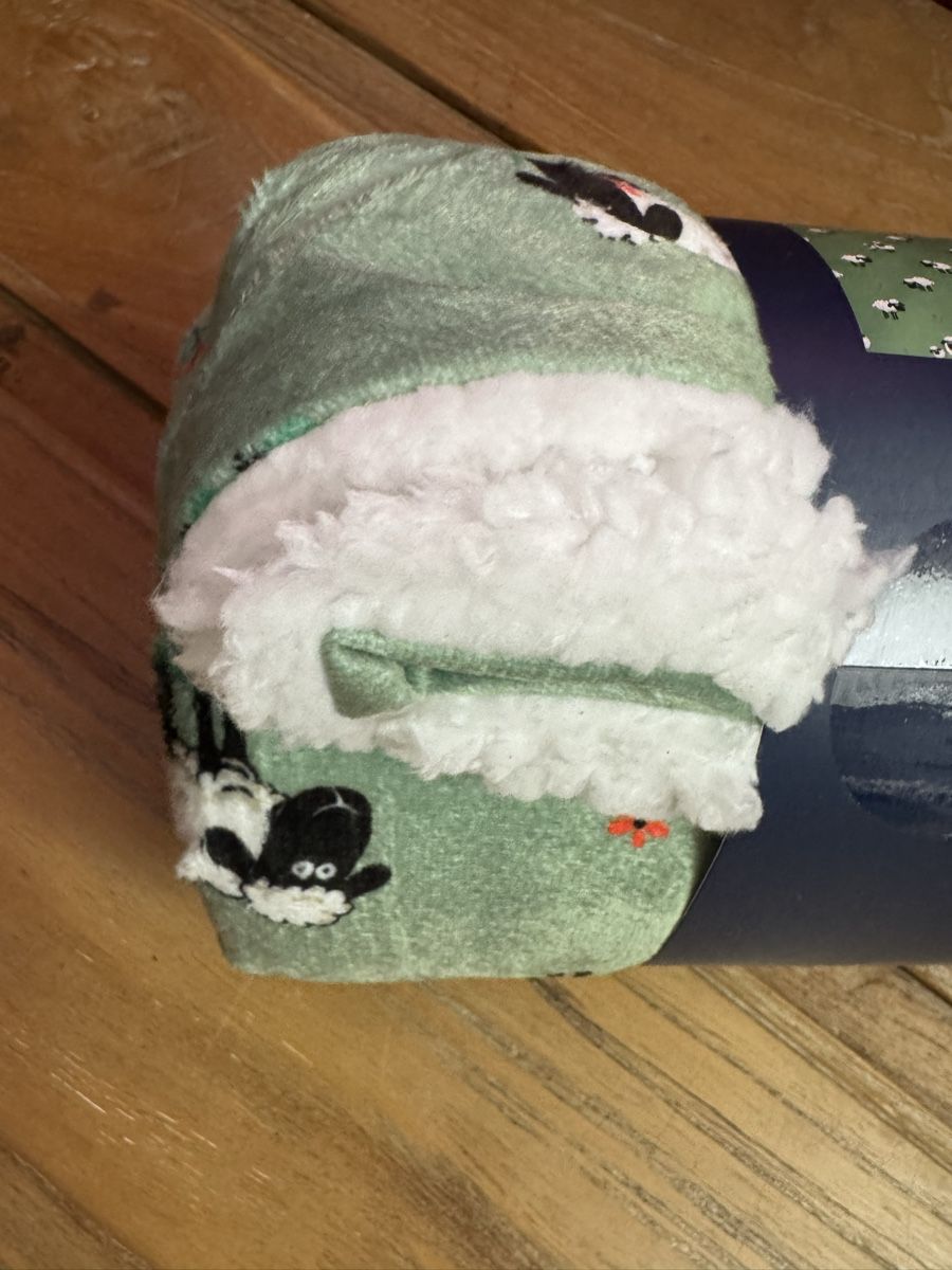 Couvertures: Fleece Decke Schafe – Neuf avec emballage d'origine à Wädenswil par cel_29lk 2