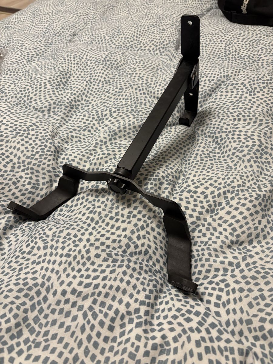 Cavalletti per biciclette: Support Mural vélo – Usato da Corseaux venduto da dow_s6cj